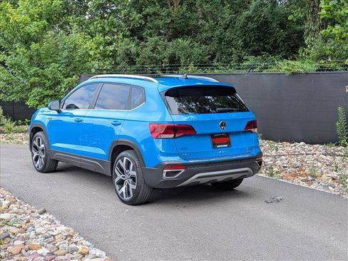 Certified 2023 Volkswagen Taos SEL AWD/4WD image 3