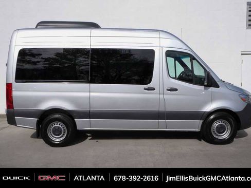 Used 2024 Mercedes-Benz Sprinter 2500 image 2