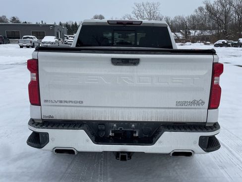Used 2021 Chevrolet Silverado 1500 High Country w/ Safety Package II image 6