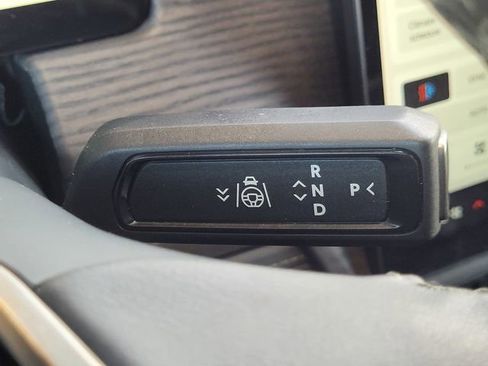 Used 2023 Rivian R1T Adventure image 12