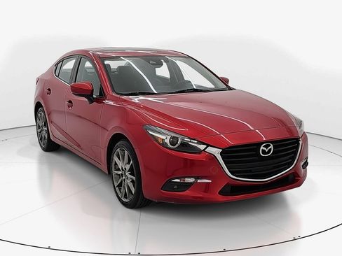 Used 2018 MAZDA MAZDA3 Grand Touring FWD image 3
