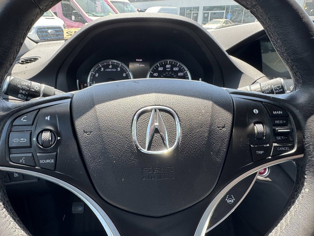 Used 2016 Acura MDX w/ Technology Package AWD/4WD image 22