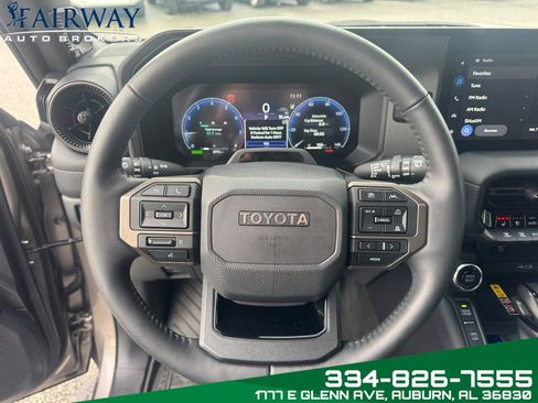 Used 2025 Toyota Land Cruiser image 17