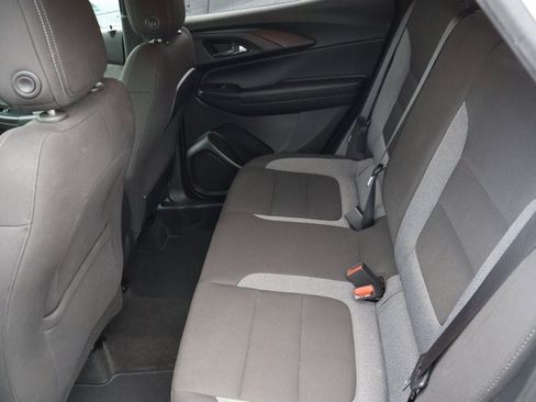 Used 2025 Chevrolet TrailBlazer LT image 18