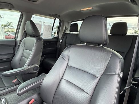 Used 2019 Honda Ridgeline RTL-T image 17