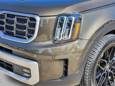 Used 2023 Kia Telluride SX Prestige AWD/4WD image 6
