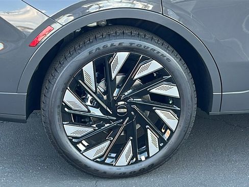 New 2026 Lincoln Nautilus Black Label w/ Jet Appearance Package image 5