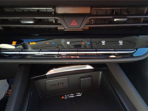 New 2026 Buick Envision Avenir image 34