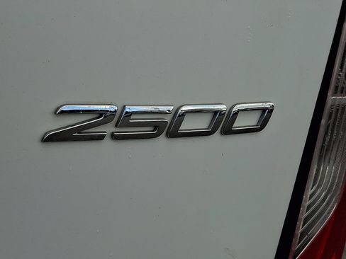 Used 2020 Mercedes-Benz Sprinter 2500 image 30