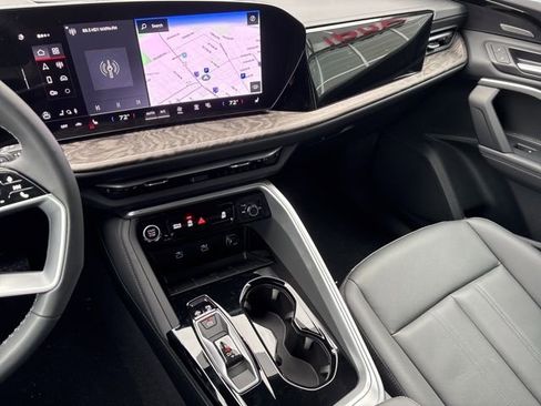 New 2025 Audi Q5 Premium Plus image 27