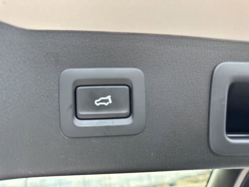 Used 2025 MAZDA CX-5 AWD 2.5 S w/ Preferred Package image 16