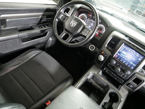 Used 2018 RAM 1500 Sport w/ Convenience Group AWD/4WD image 9