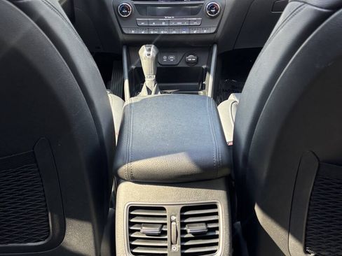 Used 2017 Hyundai Tucson Limited w/ Limited Ultimate Package 03 AWD/4WD image 17