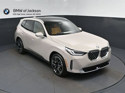 New 2026 BMW X3 xDrive30i w/ Convenience Package AWD/4WD image 1