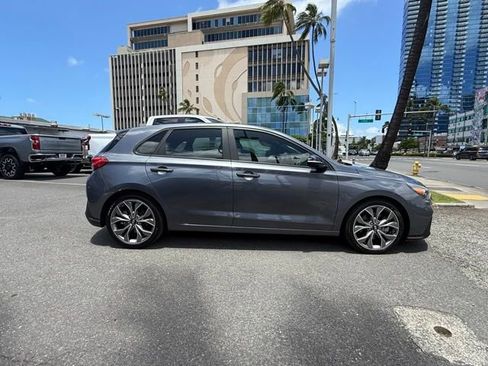 Used 2019 Hyundai Elantra GT N Line w/ Tech Package 03 FWD image 4