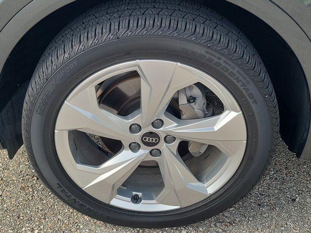 Used 2022 Audi Q5 2.0T Premium Plus AWD/4WD image 9
