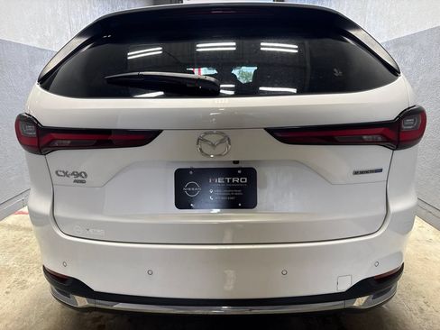 Used 2024 MAZDA CX-90 Plug-In Hybrid w/ Premium Pkg AWD/4WD image 9