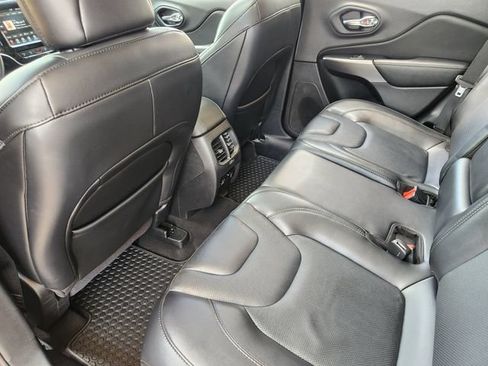 Certified 2021 Jeep Cherokee Limited AWD/4WD image 30
