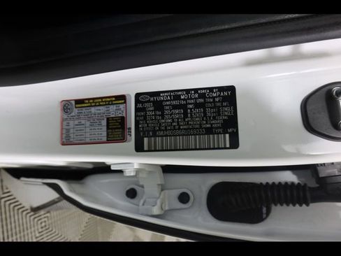 Used 2024 Genesis GV80 2.5T image 29