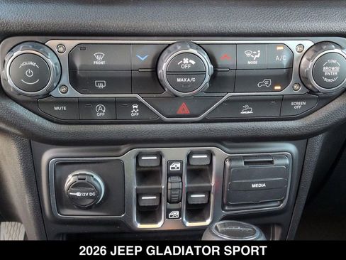 Used 2026 Jeep Gladiator Sport AWD/4WD image 22