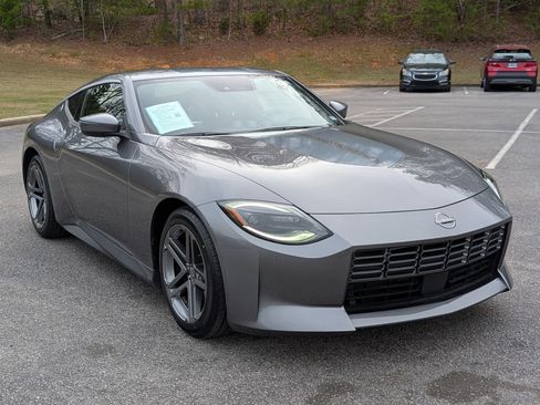 Used 2024 Nissan Z Sport w/ Floor Mat Package image 11