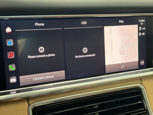 Certified 2023 Porsche Panamera image 25