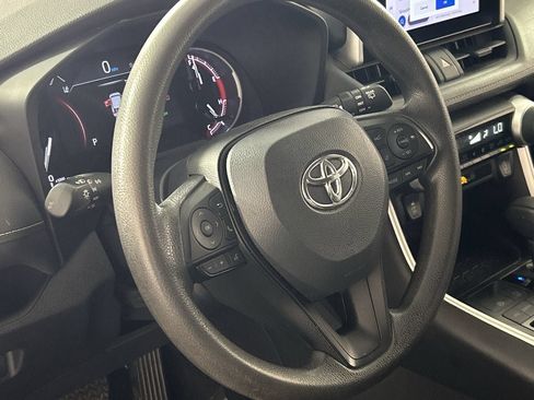 Used 2024 Toyota RAV4 XLE FWD image 14