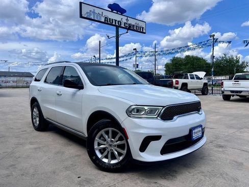 Used 2023 Dodge Durango SXT RWD image 1