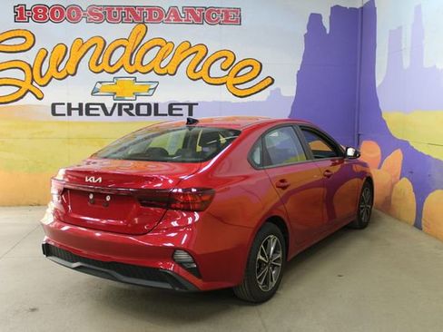 Used 2024 Kia Forte LXS w/ LXS Technology Package FWD image 8