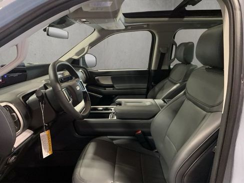 New 2026 Ford Expedition Max Active AWD/4WD image 9