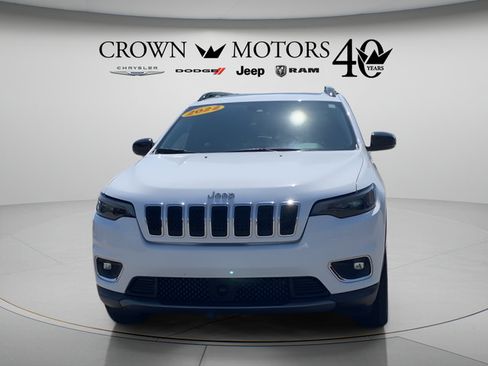 Used 2022 Jeep Cherokee Limited AWD/4WD image 2