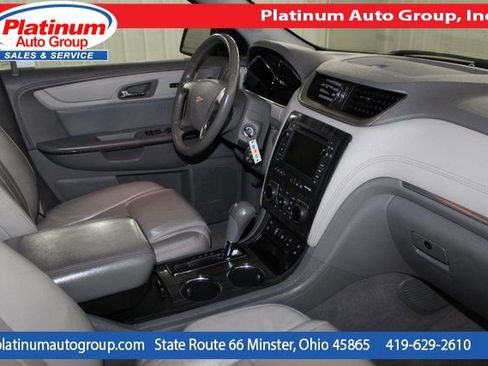 Used 2014 Chevrolet Traverse LTZ image 41