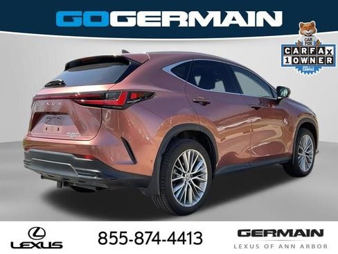 Used 2025 Lexus NX 350h AWD w/ Luxury Package image 8