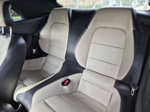 Used 2017 Ford Mustang Premium image 14