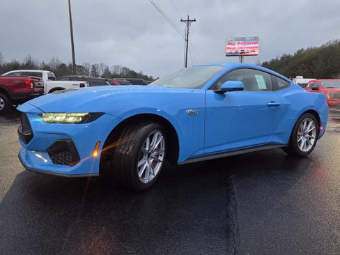 New 2026 Ford Mustang GT Premium RWD image 5