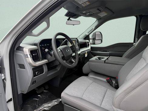 New 2026 Ford F250 XL w/ STX Appearance Package AWD/4WD image 3