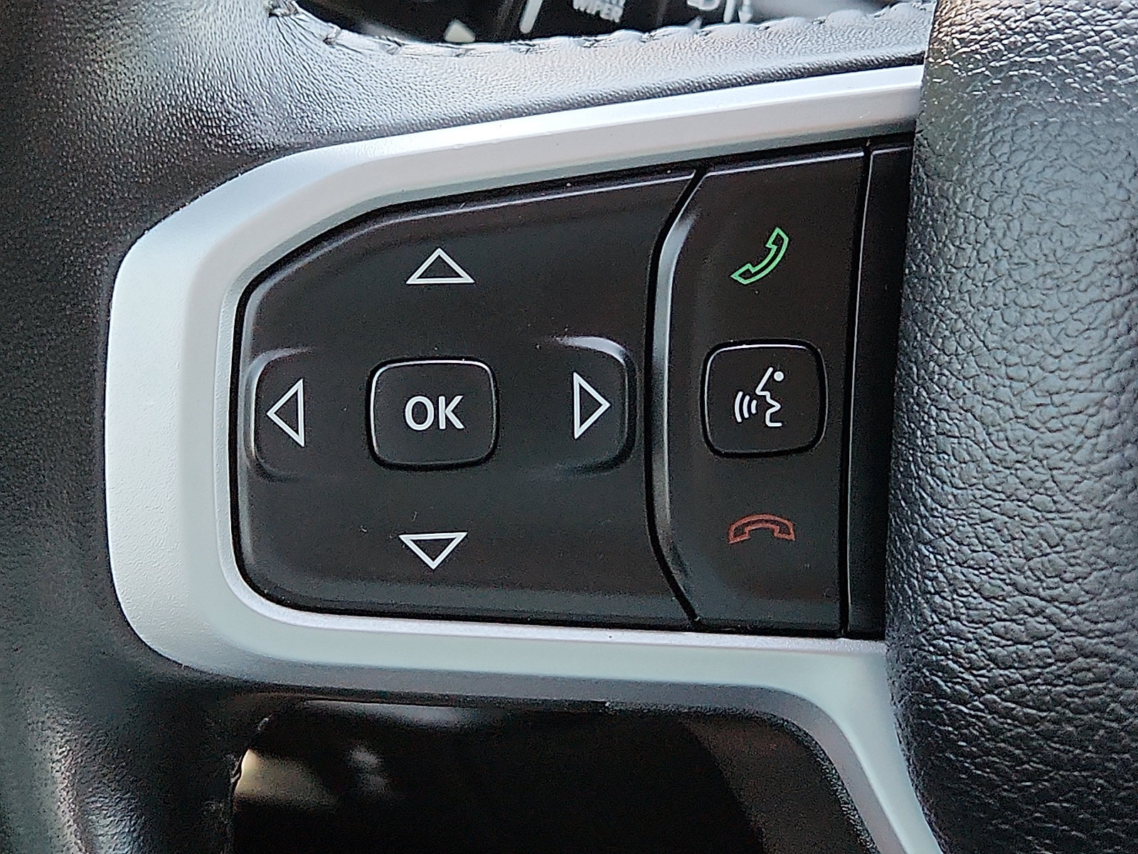 Used 2023 RAM 1500 Big Horn AWD/4WD image 17