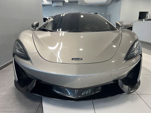 Used 2017 McLaren 570S image 12