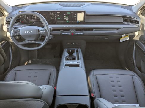 New 2026 Kia EV9 Wind image 18