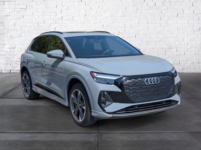 Used 2024 Audi Q4 e-tron Premium Plus w/ Premium Plus