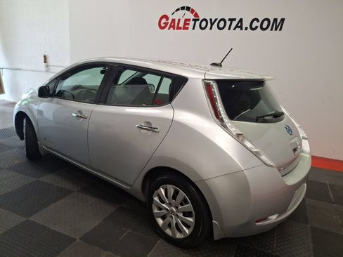 Used 2015 Nissan Leaf S w/ Charge Package FWD image 10