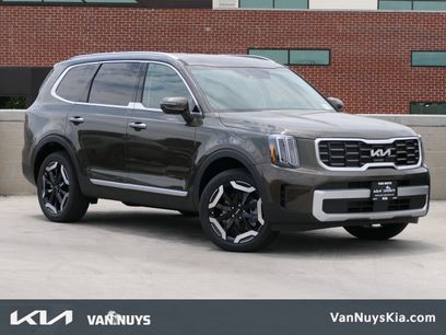New 2025 Kia Telluride S