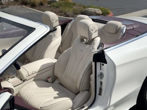 Used 2018 Mercedes-Benz S 560 Cabriolet image 10