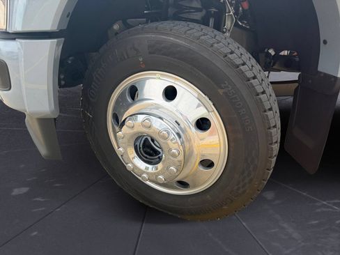 Used 2026 Ford F450 Platinum AWD/4WD image 14