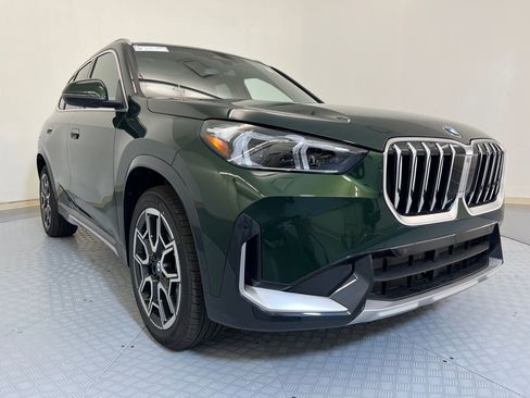 Used 2025 BMW X1 xDrive28i w/ Convenience Package AWD/4WD image 7