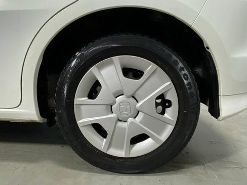 Used 2013 Honda Fit image 10