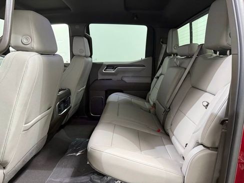New 2026 GMC Sierra 1500 SLT w/ SLT Premium Package AWD/4WD image 26