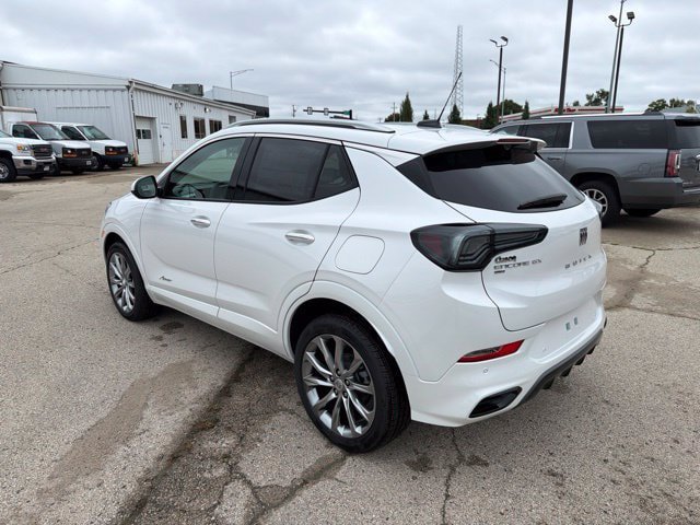 New 2026 Buick Encore GX Avenir w/ Avenir Technology Package AWD/4WD image 3