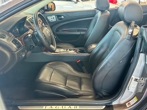 Used 2010 Jaguar XK Convertible RWD image 11