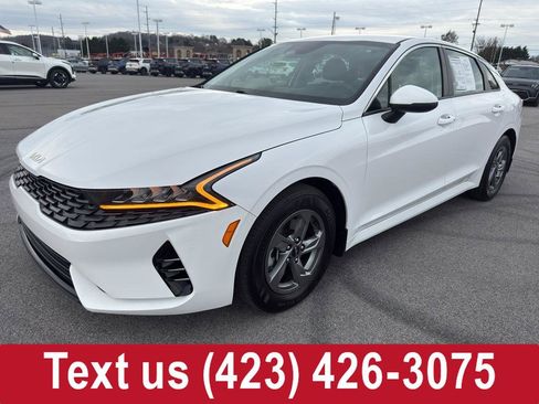Used 2023 Kia K5 LXS image 1